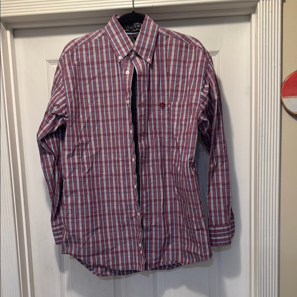 George Straight collection Wrangler Red and White Casual Button Down Shirt